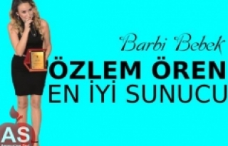 Barbi Sunucu Özlem Ören'e Bir Ödül Daha