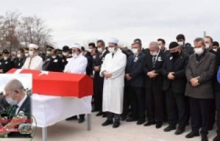 Amasya Şehidini Son Yolculuğuna Uğurladı