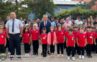 " VE SINIFLAR NEŞELİ SESLERİNE KAVUŞTU"