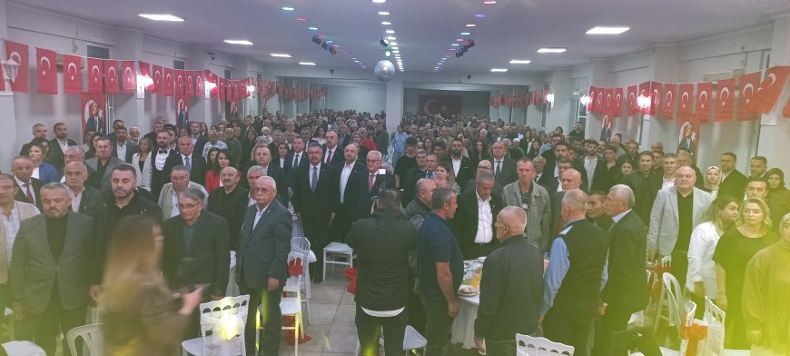 Taşova’da 102. Yıl Cumhuriyet Coşkusu: Siyasetin Önde Gelen İsimleri Baloda Buluştu