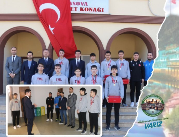 ŞEHİT POLİS AHMET YAŞAR MTAL HENTBOLDA TÜRKİYE YARI FİNALLERİNDE!