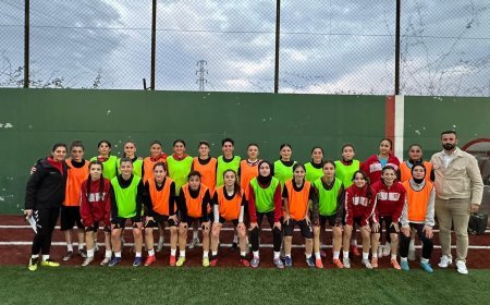 Amasya'nın Kadın Futbolcuları Gözünü 2. Lig'e Dikti!